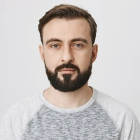 Alex Siteguard, WordPress Educator and Performance Specialist at CreatePressHub.